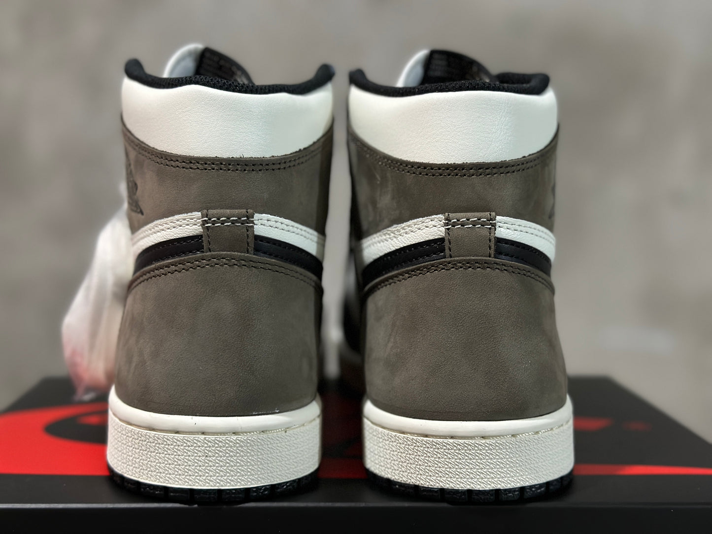JORDAN 1