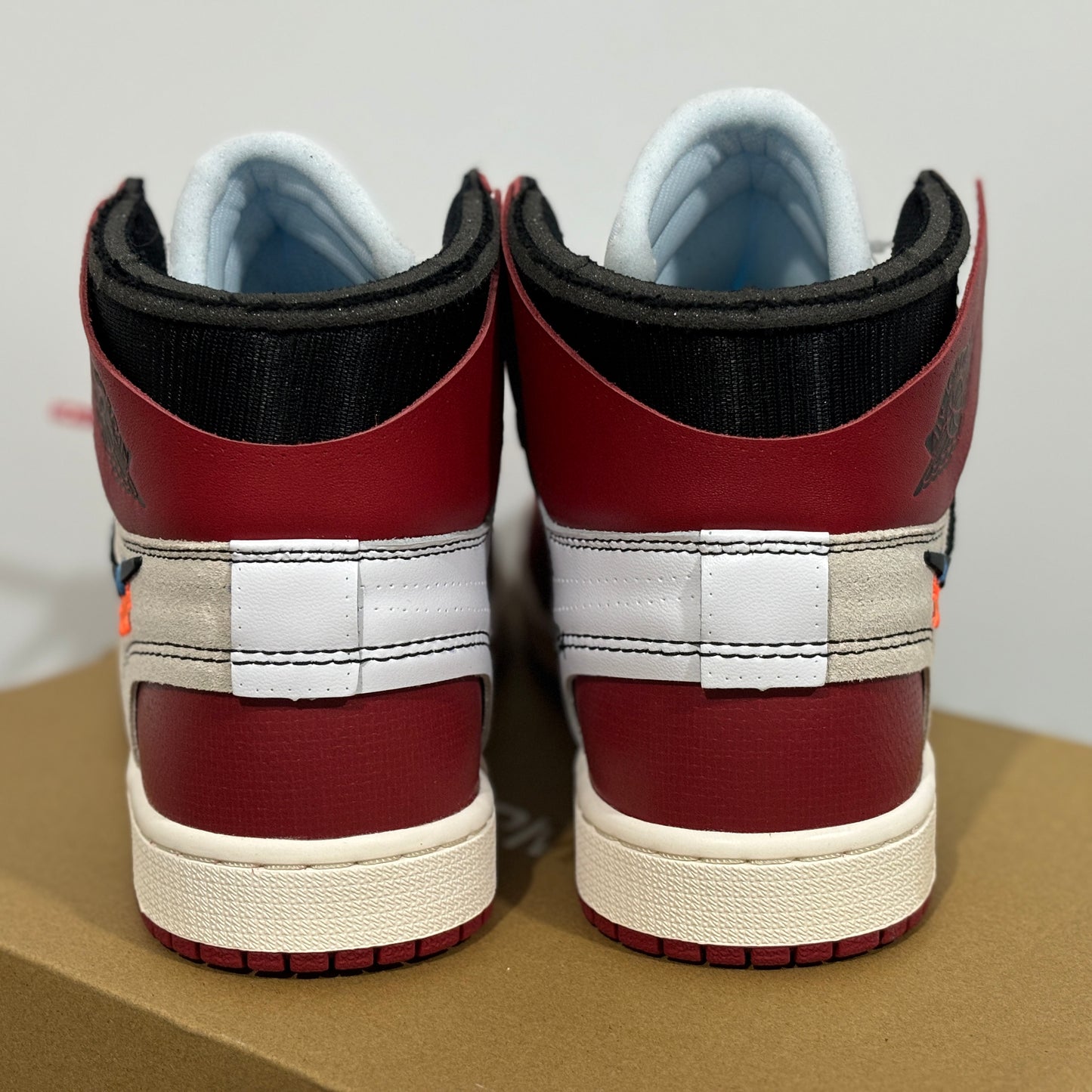 JORDAN 1
