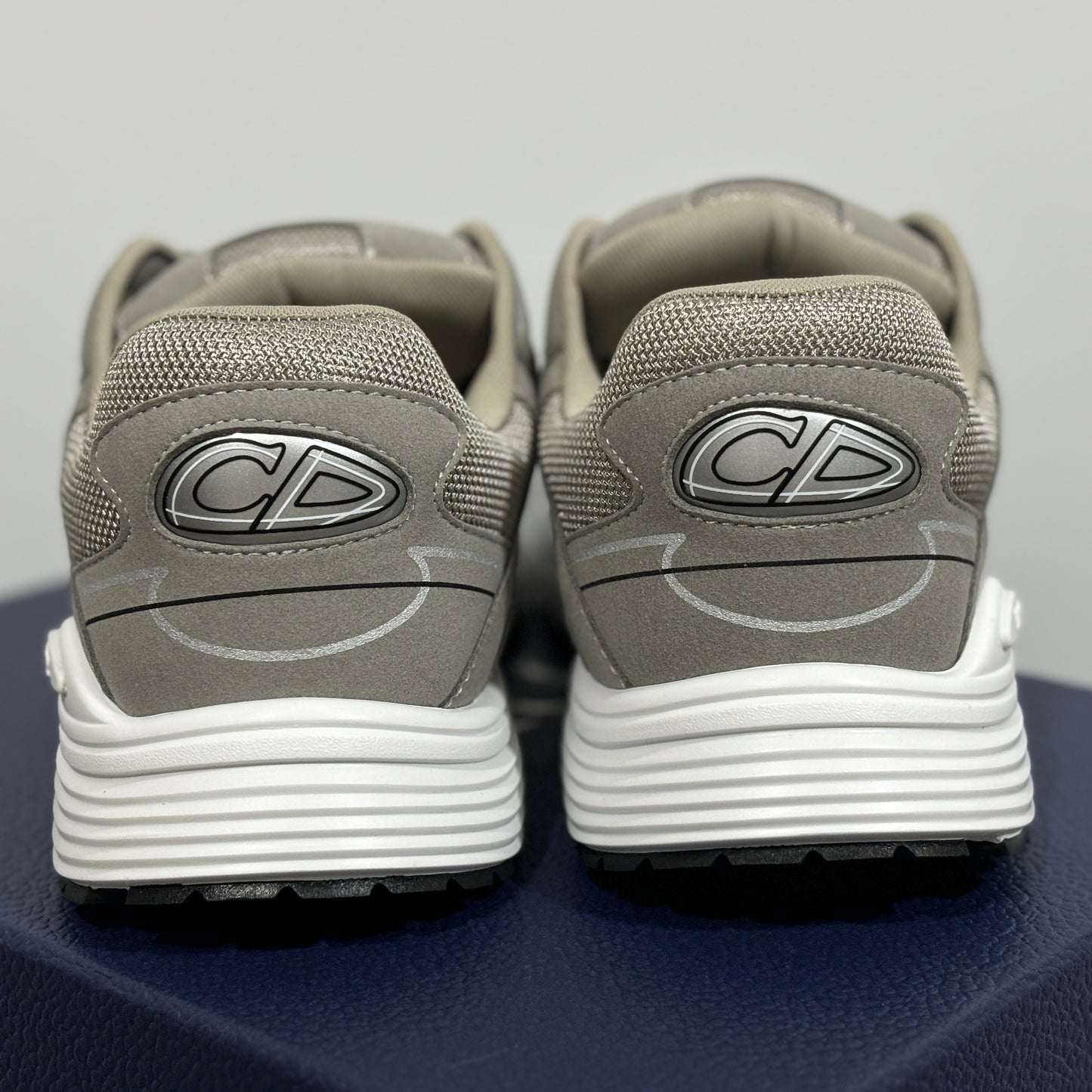 Dior B30
