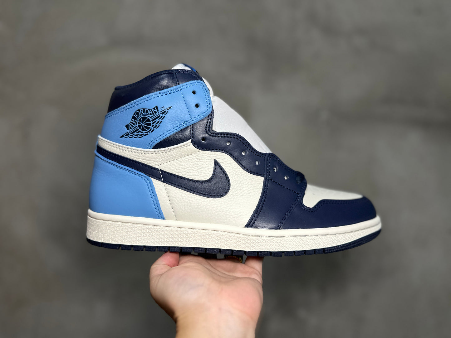 JORDAN 1