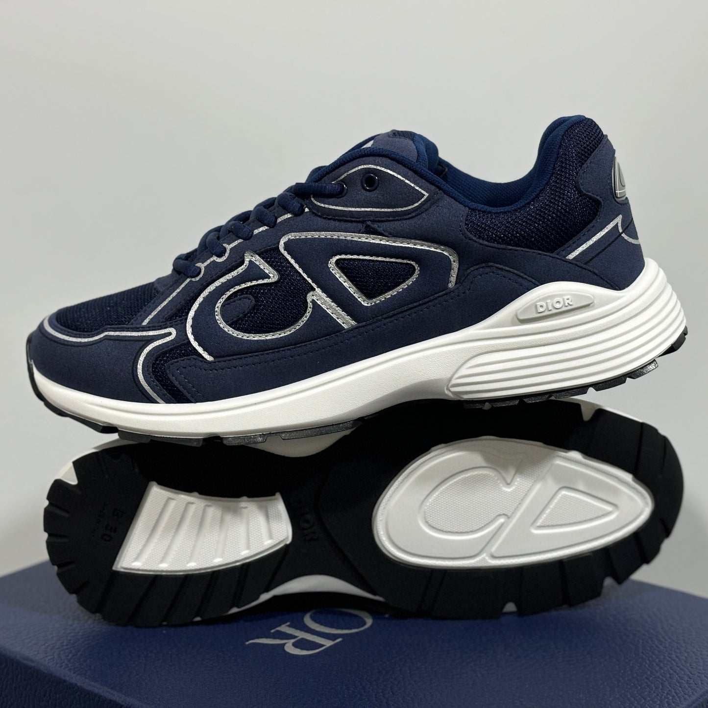 Dior B30