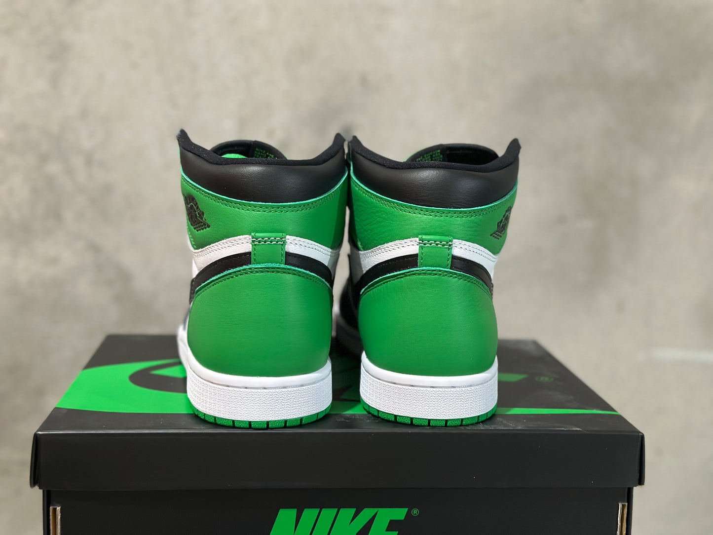 JORDAN 1
