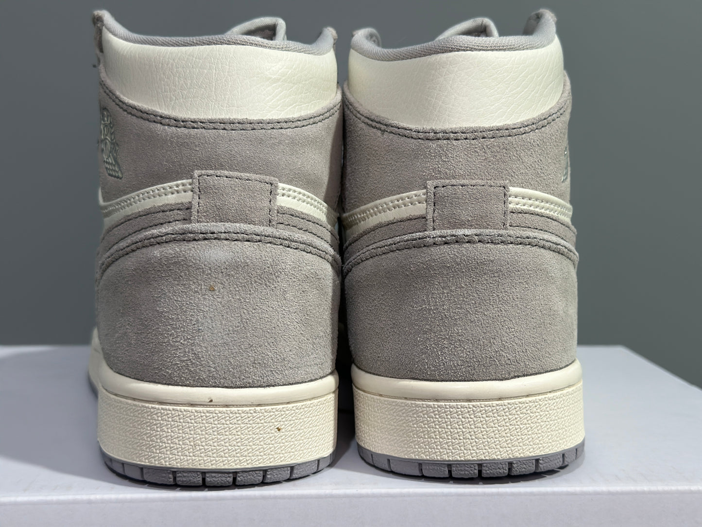 JORDAN 1