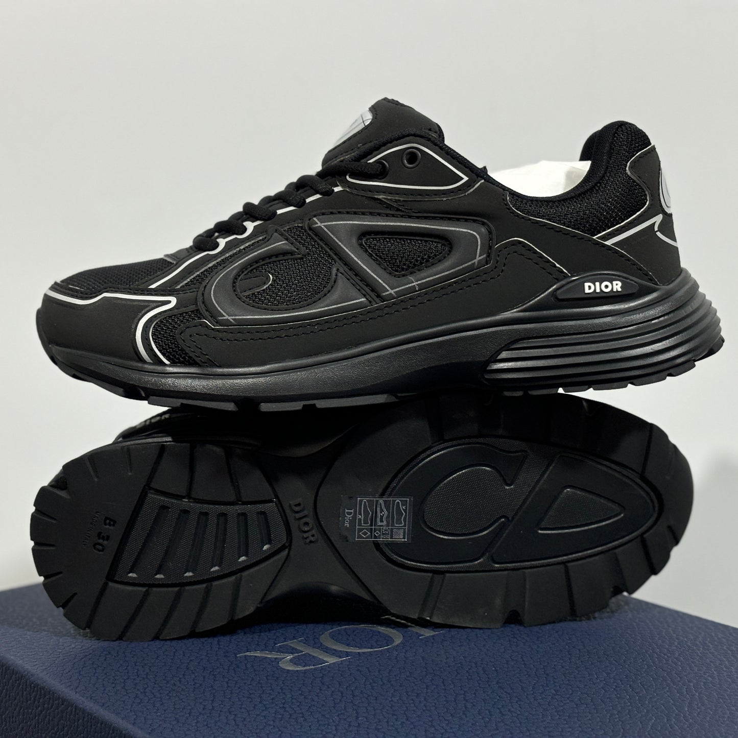Dior B30