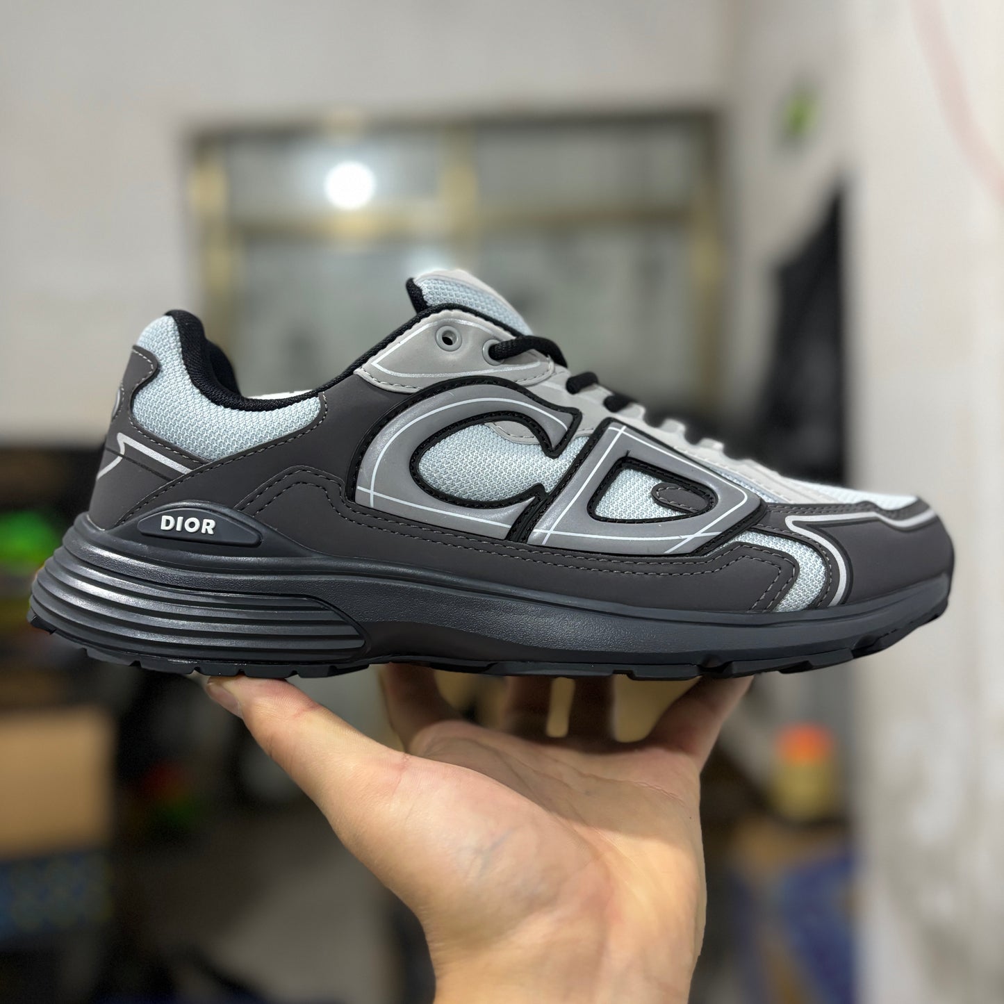 Dior B30