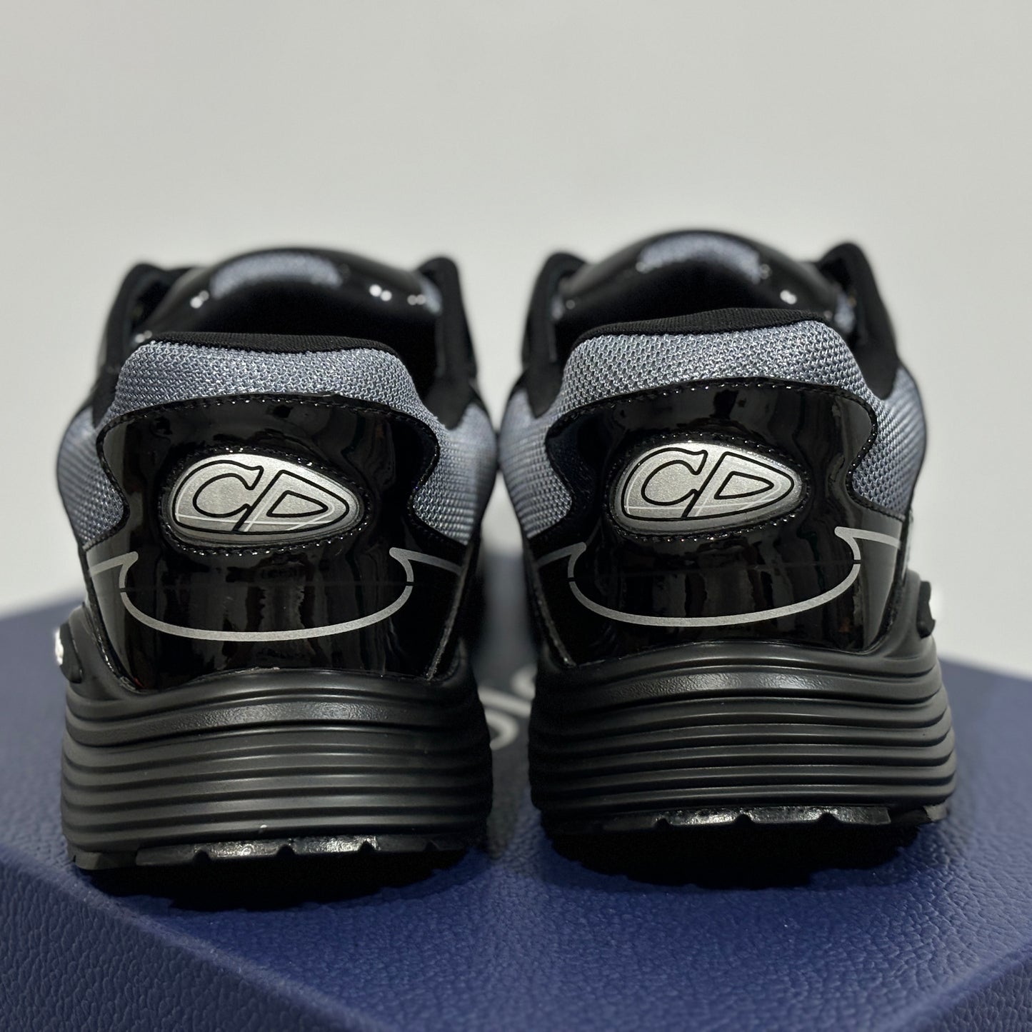 Dior B30