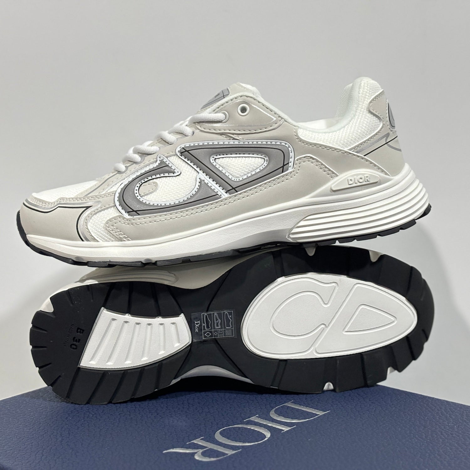 Dior B30