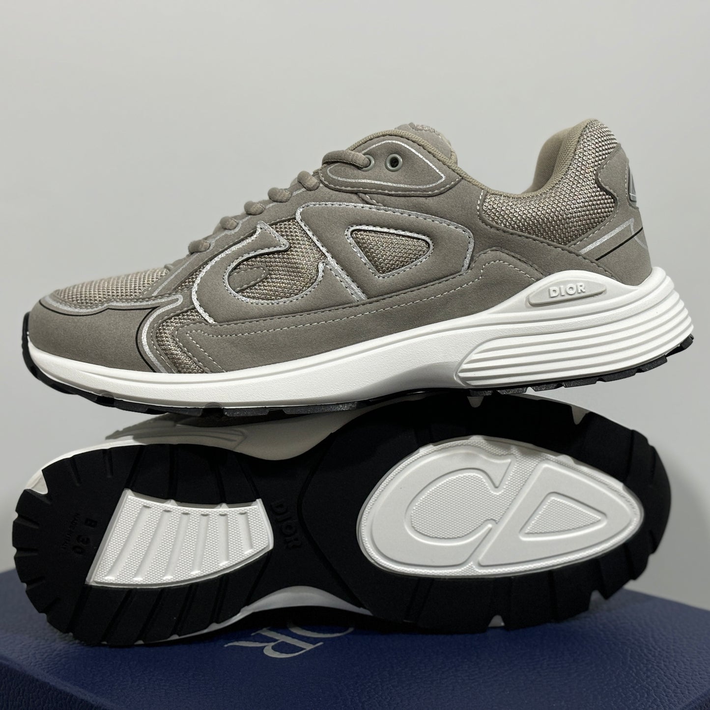 Dior B30