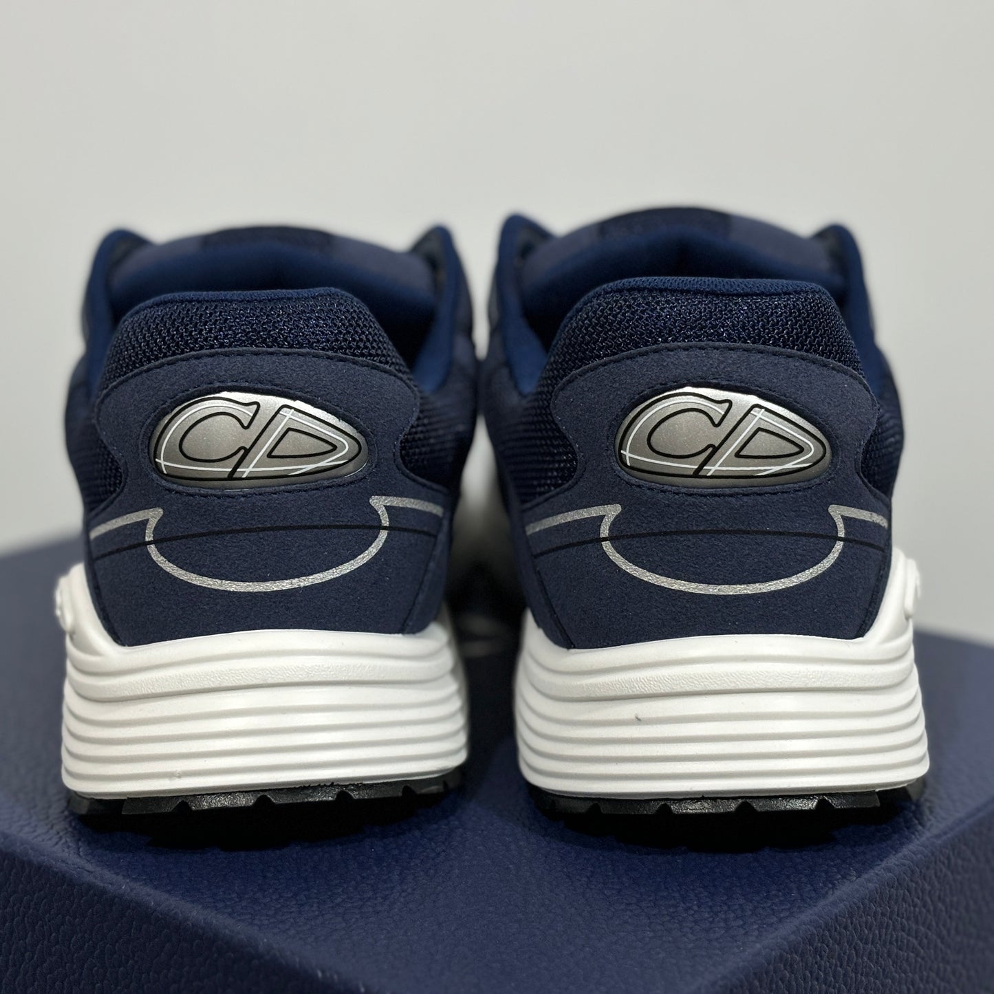 Dior B30