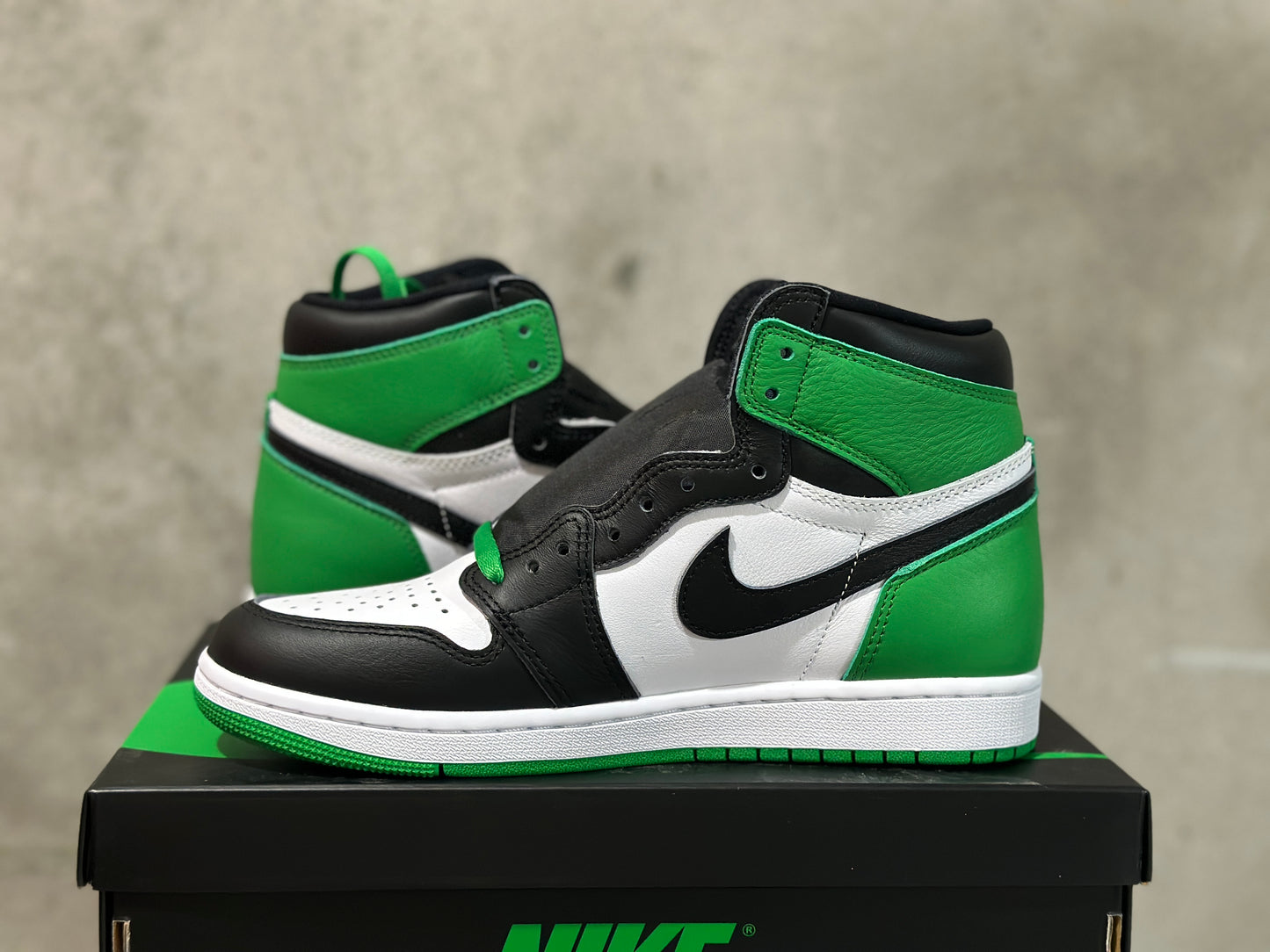 JORDAN 1