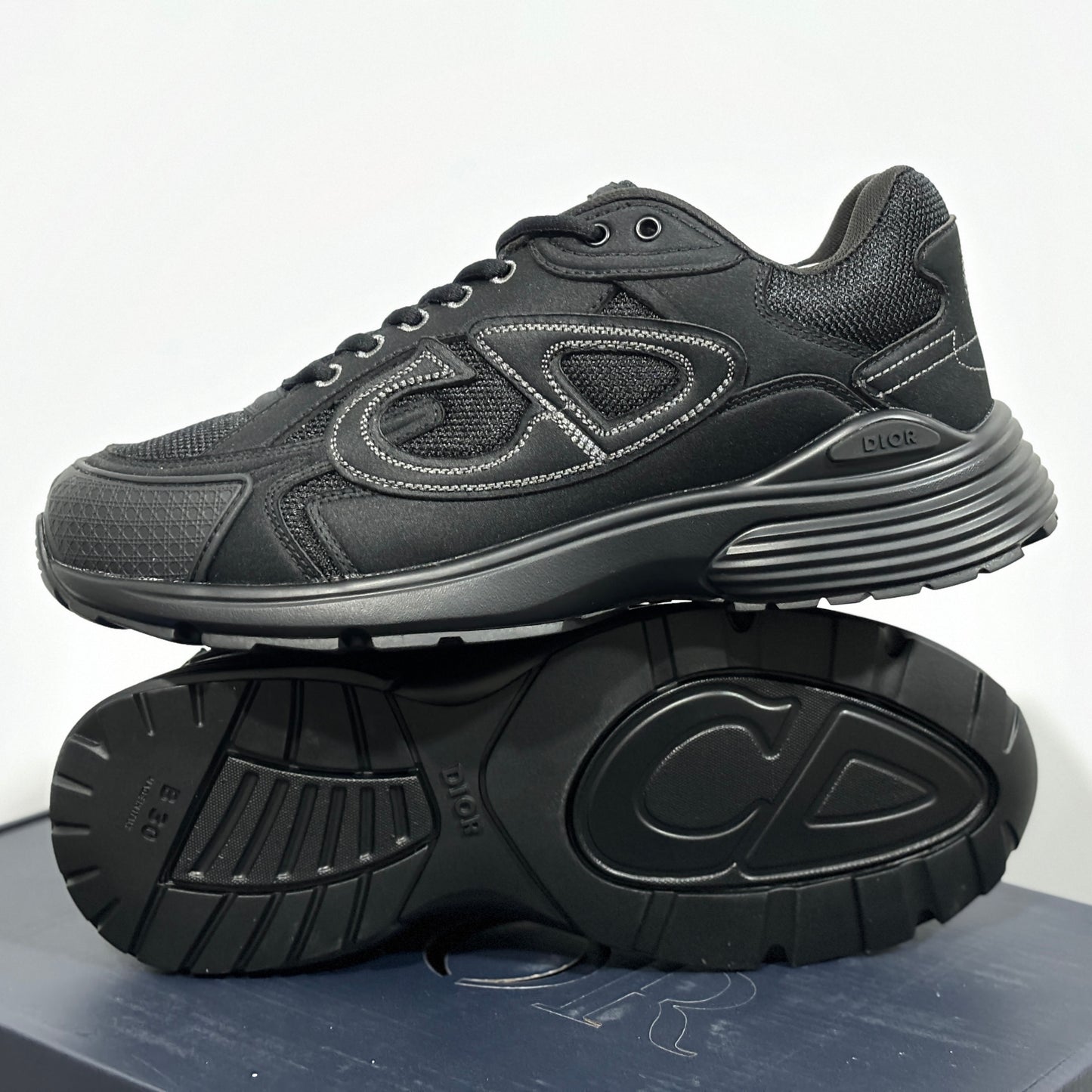 Dior B30