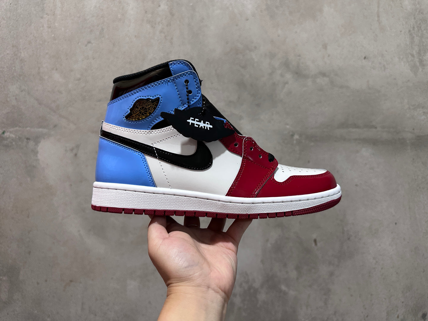 JORDAN 1